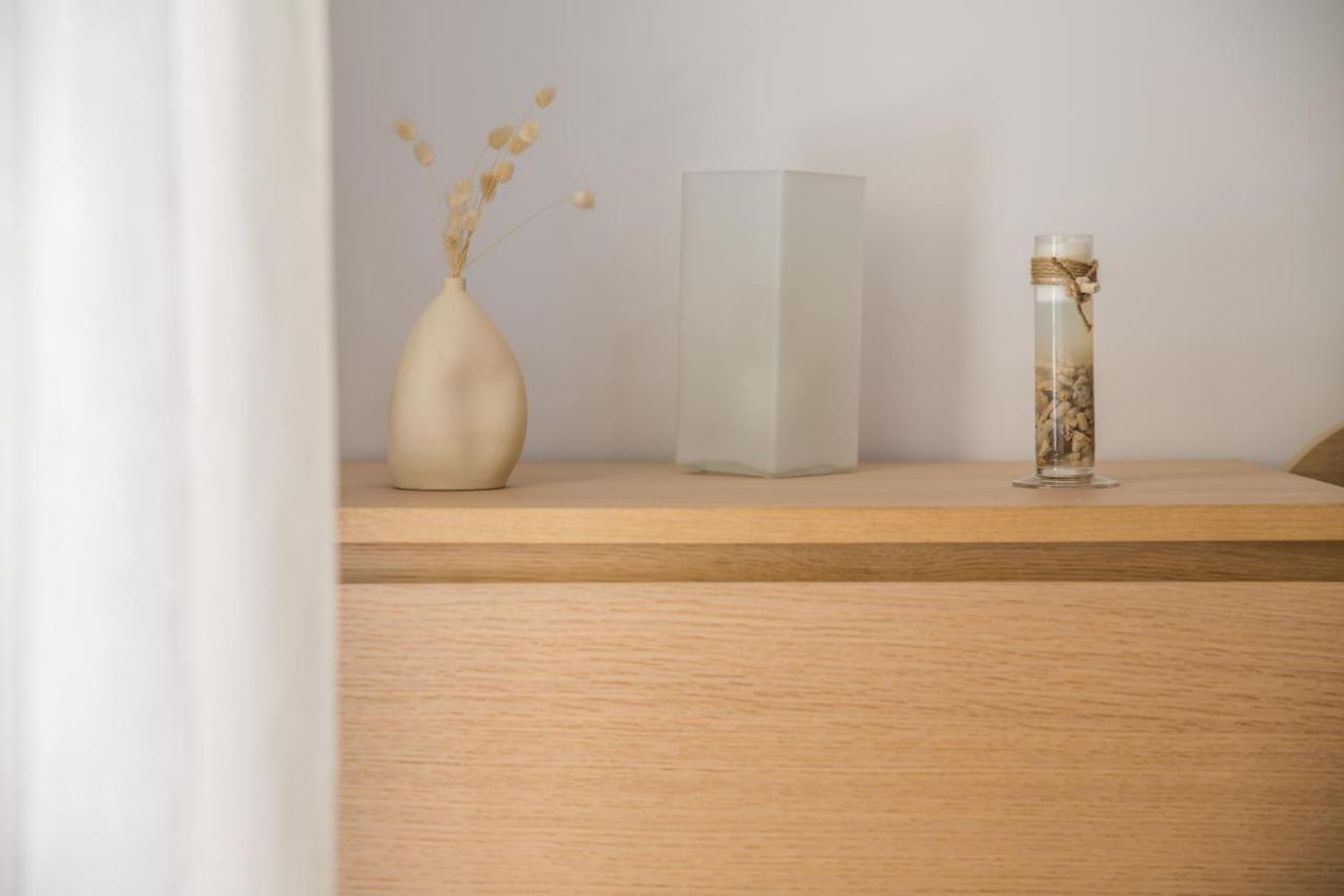 Lovely New Βuild Flat Near Metro - Free Parking Атина Екстериор снимка