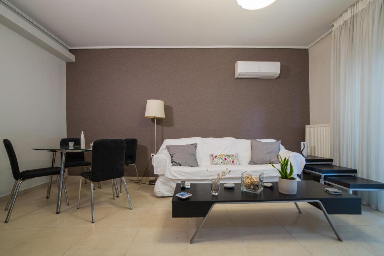 Lovely New Βuild Flat Near Metro - Free Parking Атина Екстериор снимка